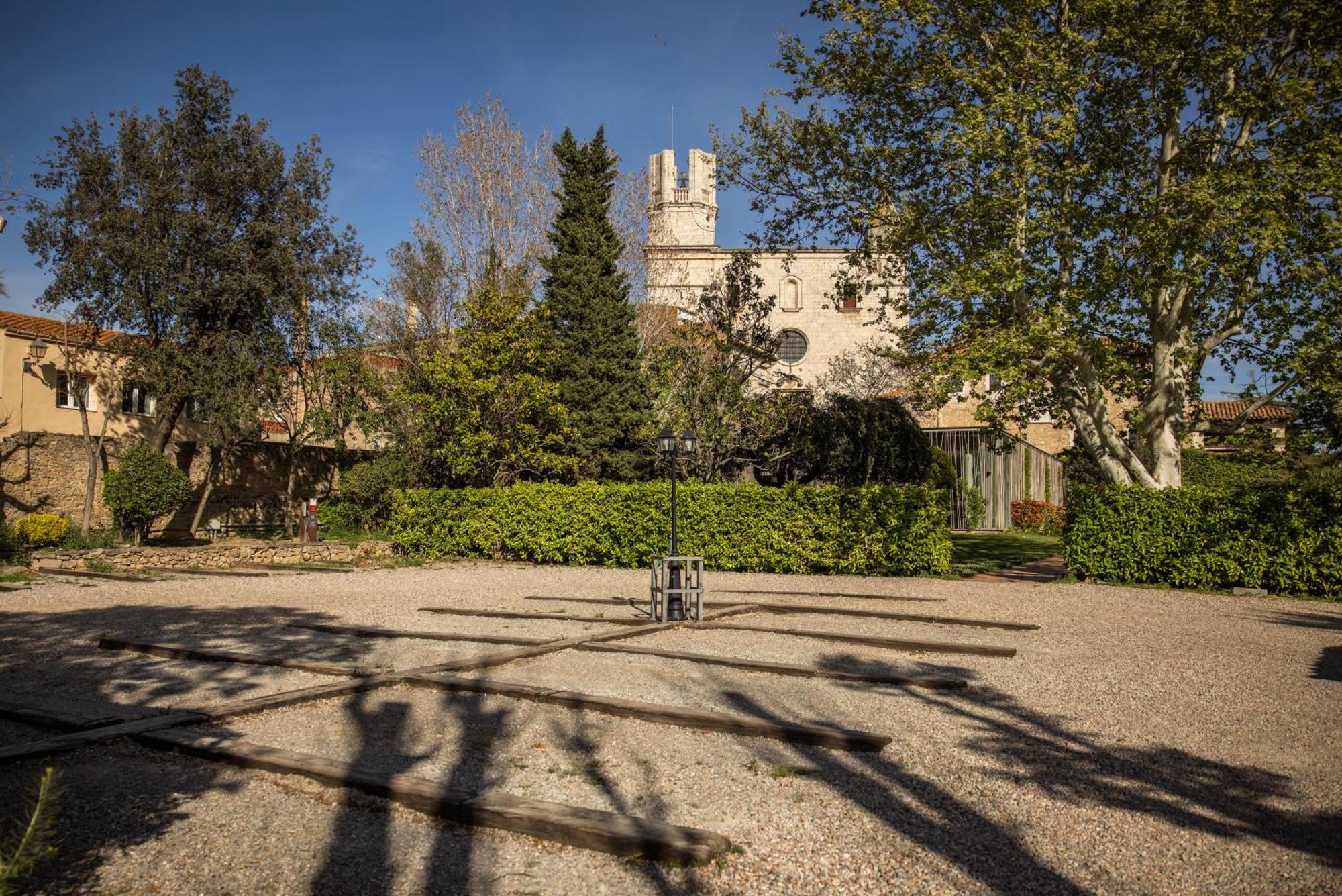 Rvhotels Palau Lo Mirador Torroella De Montgri Bagian luar foto